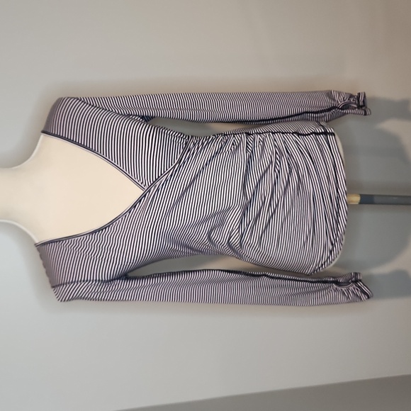 Lululemon Sunset Salutation Long SleeveMini Pop Stripe Black Mink Berry - Picture 6 of 10